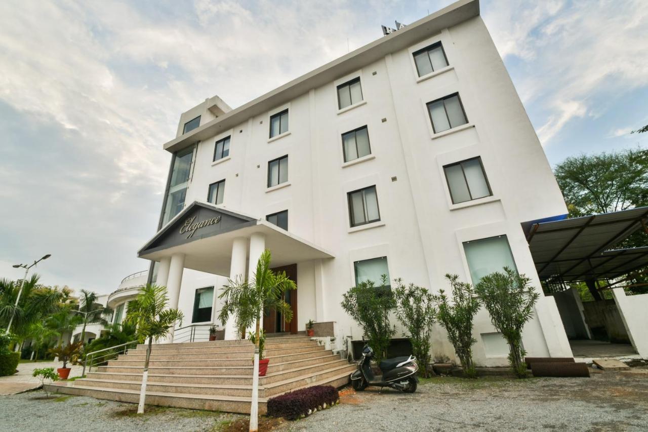 Palette - The Elegance Resort Chittorgarh Zewnętrze zdjęcie