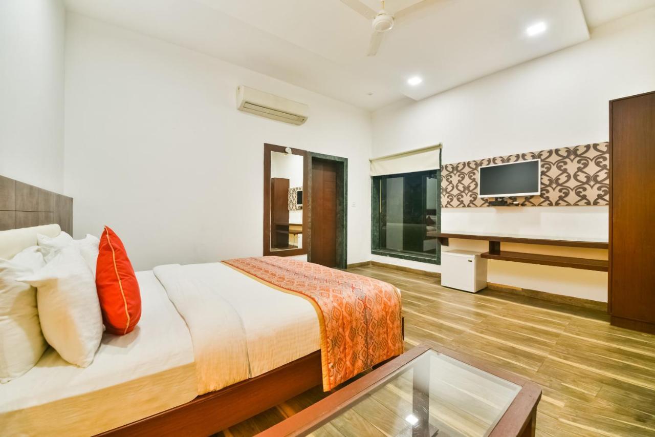 Palette - The Elegance Resort Chittorgarh Zewnętrze zdjęcie