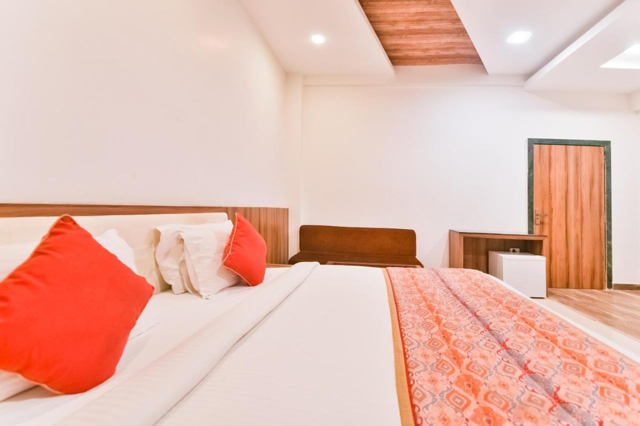 Palette - The Elegance Resort Chittorgarh Zewnętrze zdjęcie