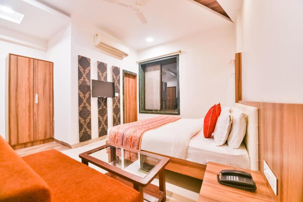 Palette - The Elegance Resort Chittorgarh Zewnętrze zdjęcie