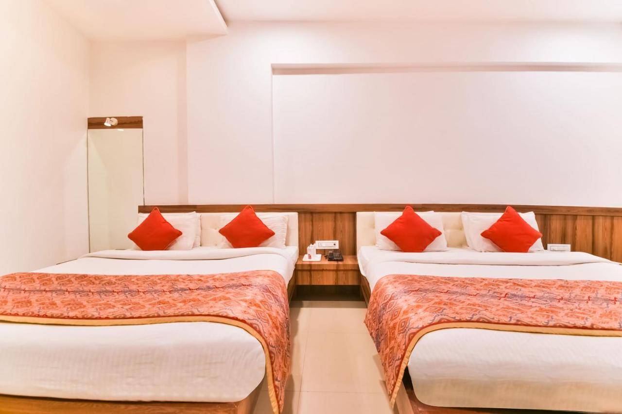 Palette - The Elegance Resort Chittorgarh Zewnętrze zdjęcie