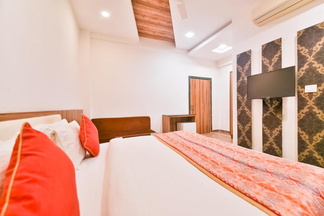 Palette - The Elegance Resort Chittorgarh Zewnętrze zdjęcie
