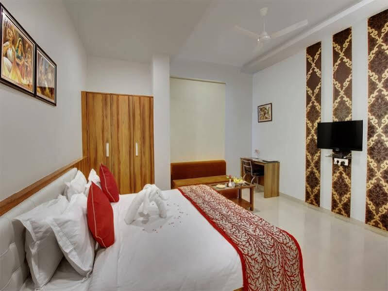 Palette - The Elegance Resort Chittorgarh Zewnętrze zdjęcie